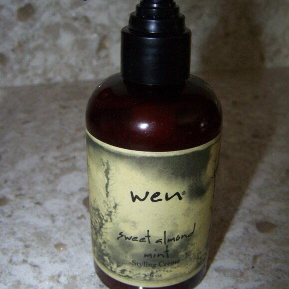 Wen Sweet Almond Mint Cleansing Conditioner & More - Picture 2 of 6